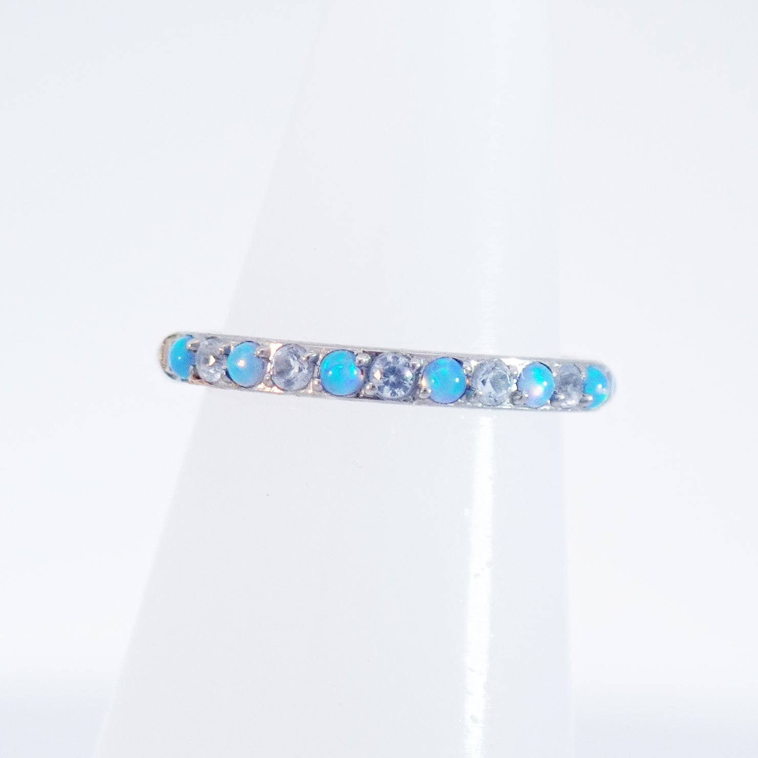 16g Titanium Opal & CZ Hinged Clickers