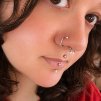 18g Titanium Hinged clicker fire opals