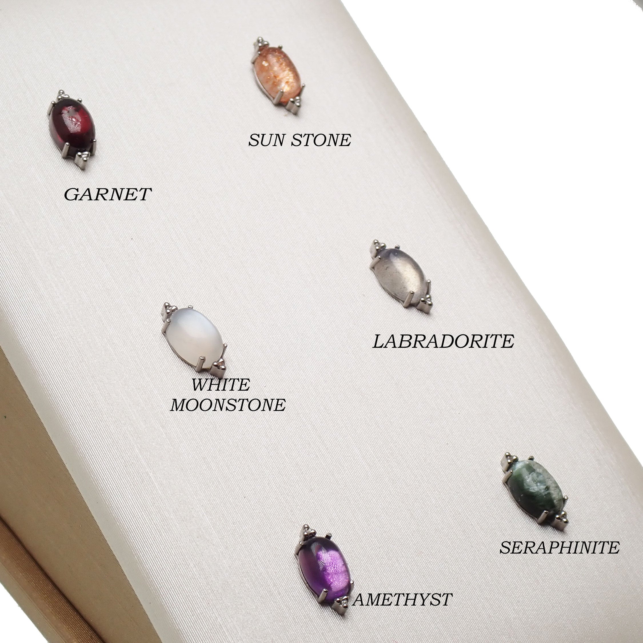 Natural Stone Beaded Oval top (0.9mm thread)