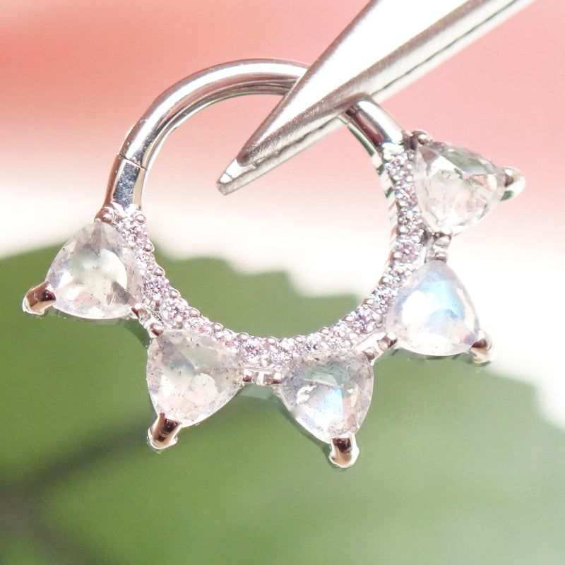 Moon Stone Titanium Clicker 16g-8mm