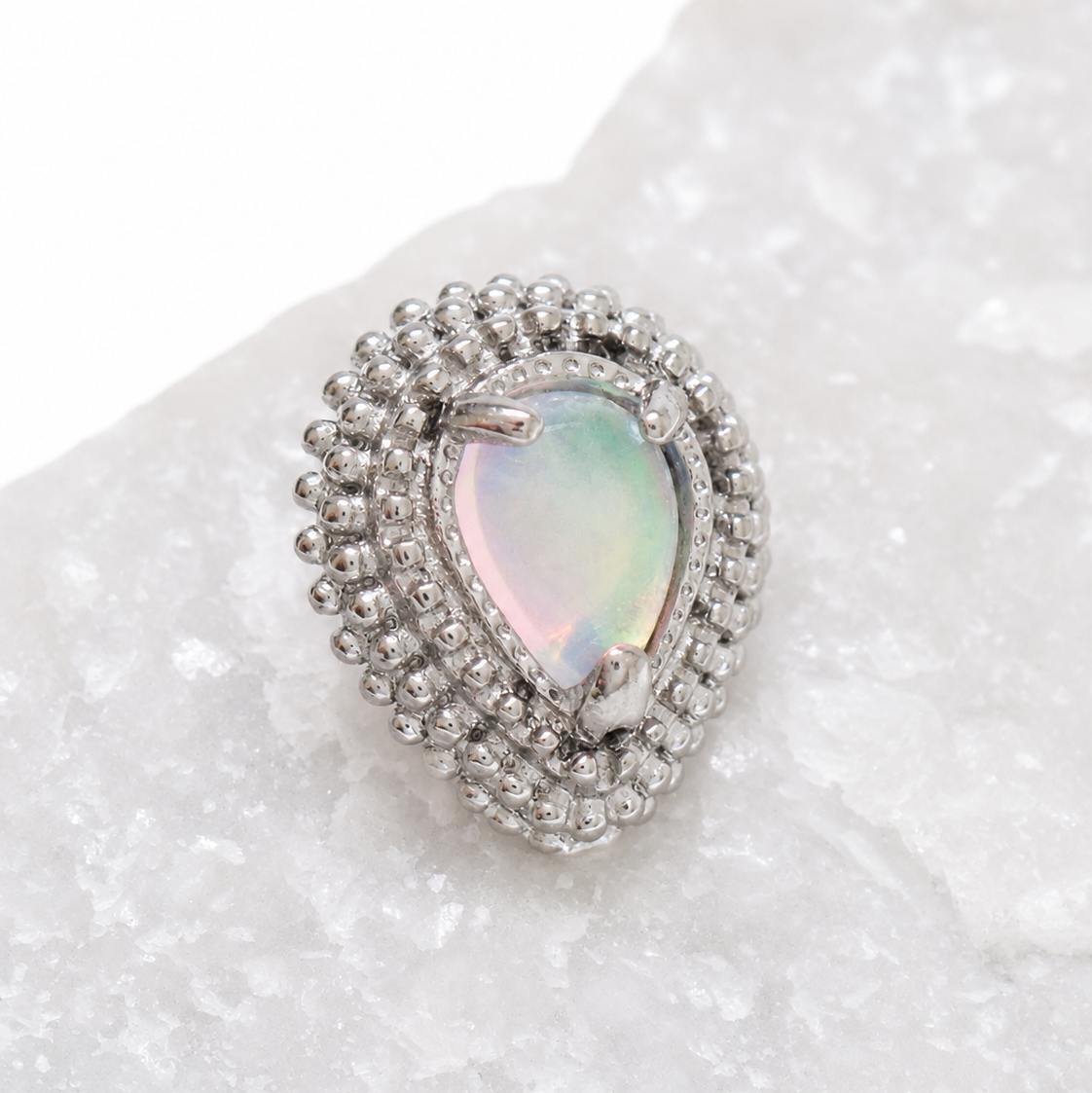 Implant Titanium Opalite Teardrop- Internally Threaded 0.9mm