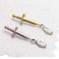 Dagger CZ Internally Threaded teardrop 0.9mm