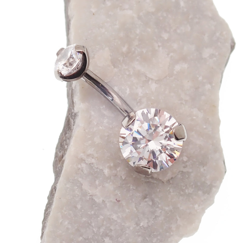 Internally Threaded CZ  Navel Curve