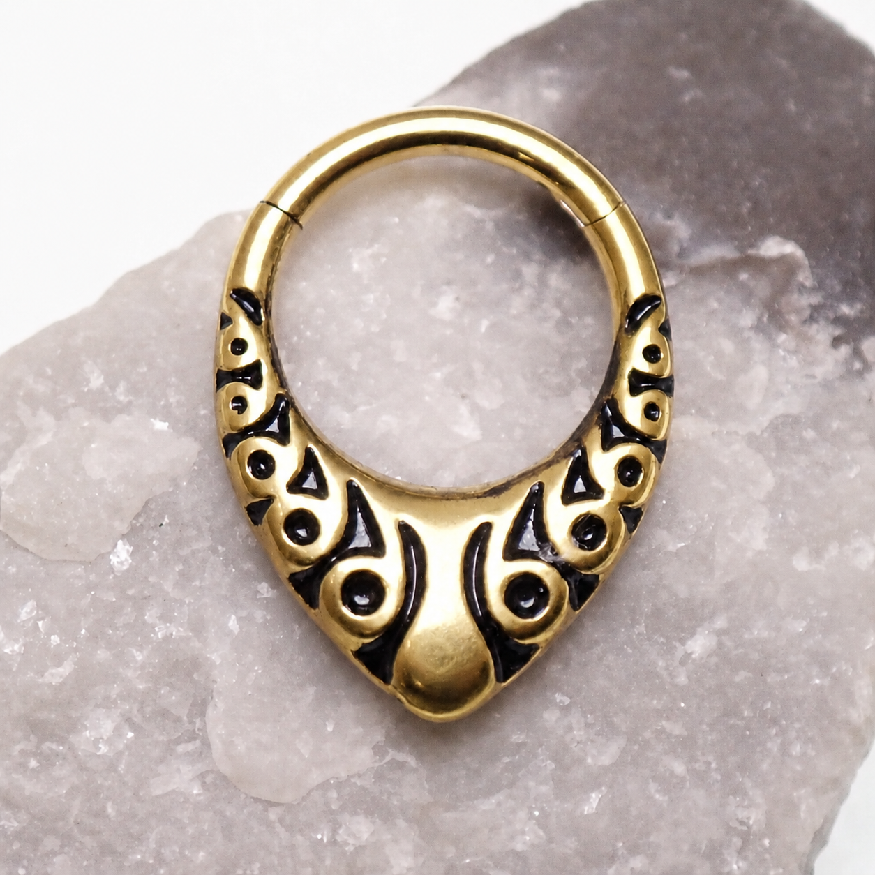 Implant Grade Titanium Tribal Clicker- 16g 8mm