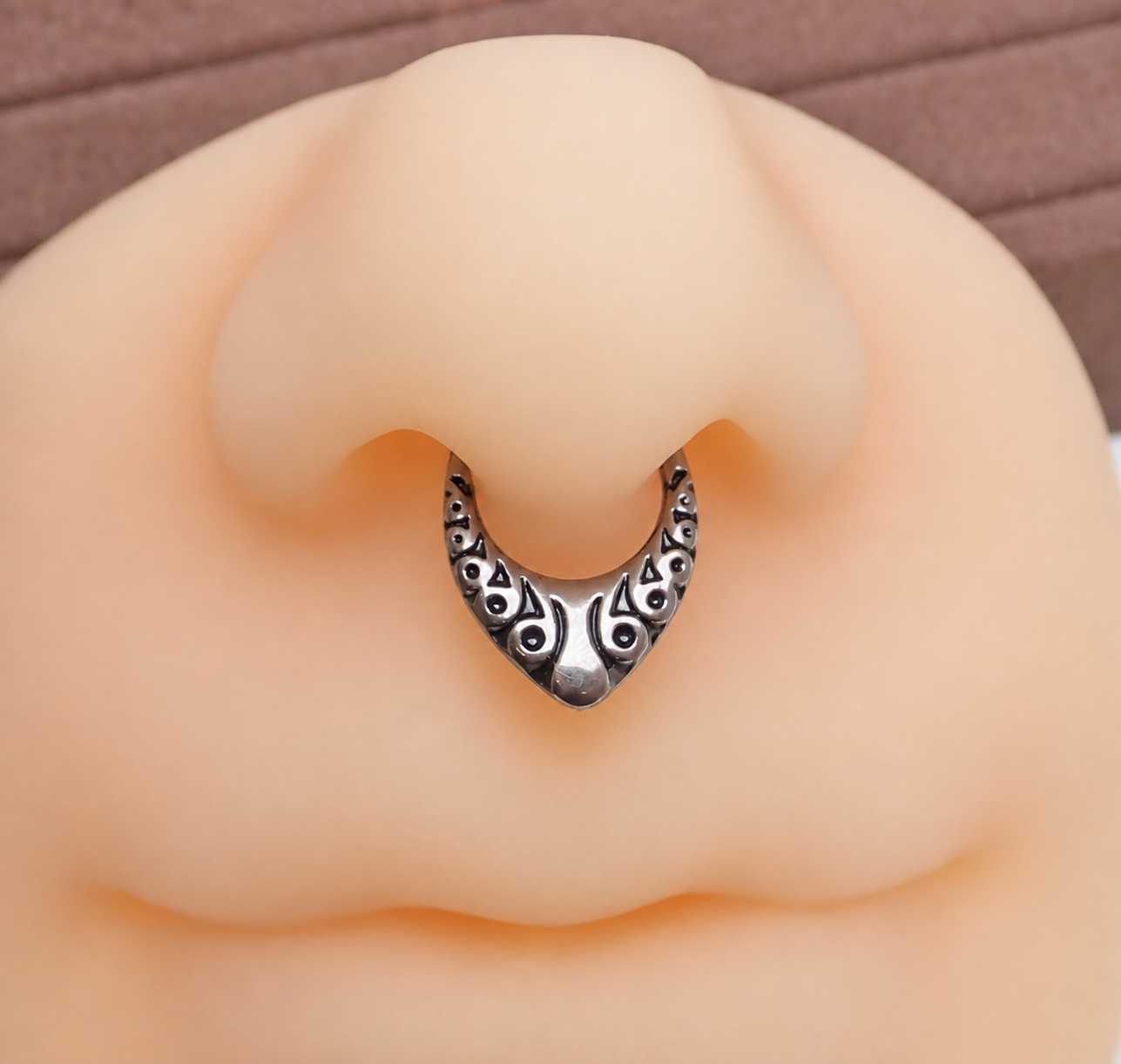 Implant Grade Titanium Tribal Clicker- 16g 8mm