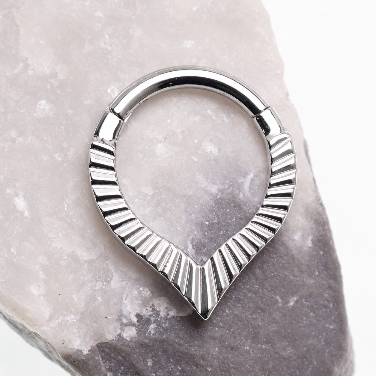 Implant Grade Titanium V Shaped Daith/ Septum Clicker- 16g 8mm